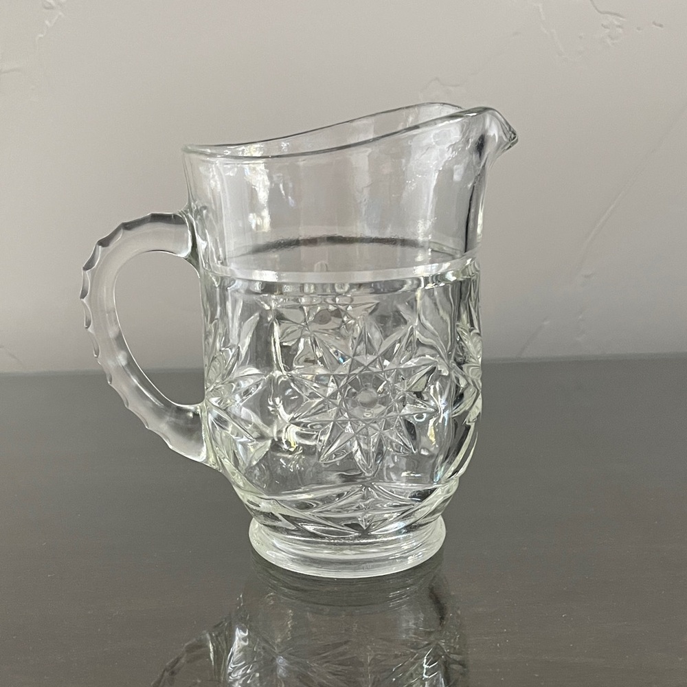 Anchor Hocking Early American Prescut 40 oz. Square Pitcher Star Of David 6.5"H